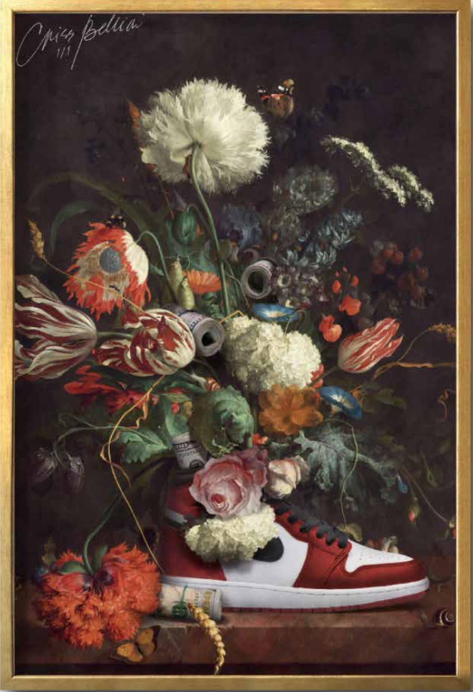 Nike Vase