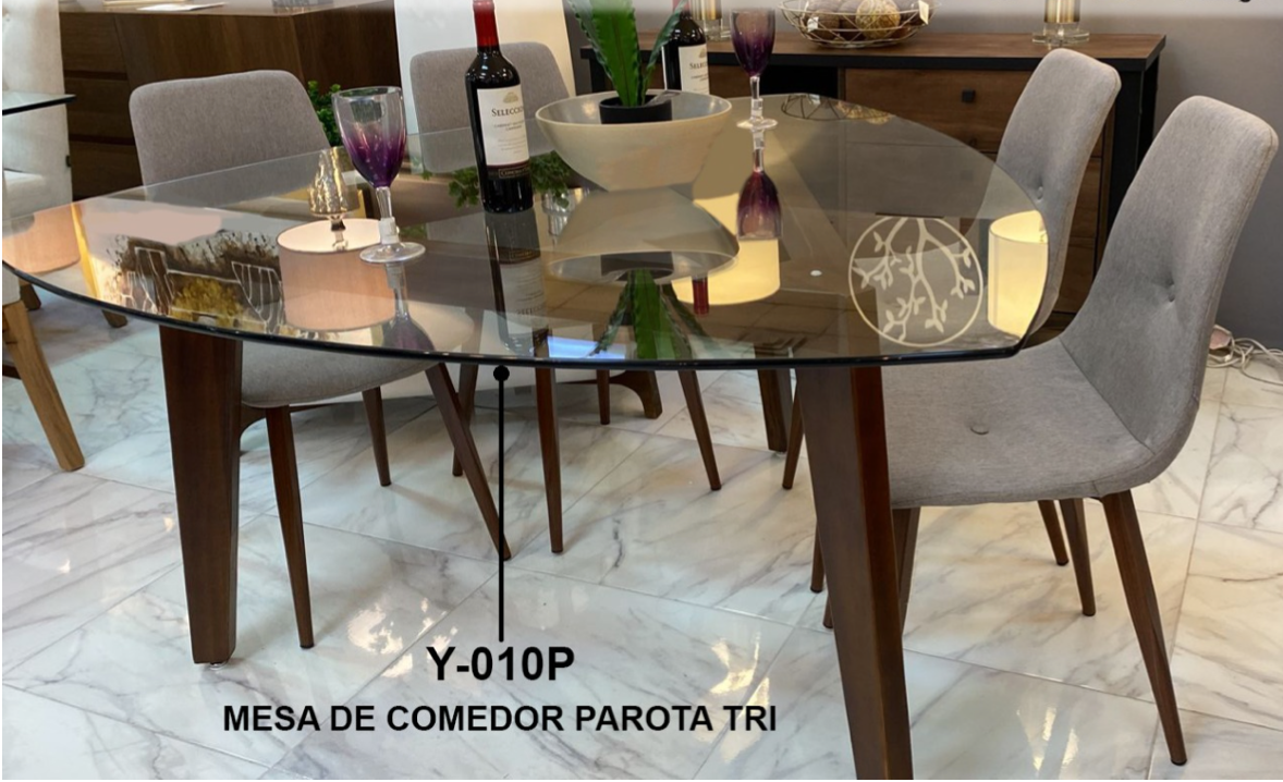 MESA DE COMEDOR PAROTA TRI